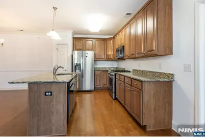 98 Quarry Drive B2 #B2, Woodland Park, NJ 07424 - Photo 13