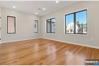 414 Cross Street, Harrison, NJ 07029 - Photo 9