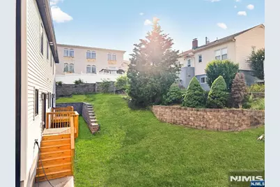 85-87 Echo Place, Elmwood Park, NJ 07407 - Photo 35