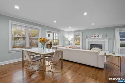 656 Wyndemere Avenue, Ridgewood, NJ 07450 - Photo 5