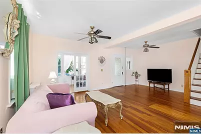 21 Hackett Place, Rutherford, NJ 07070 - Photo 5