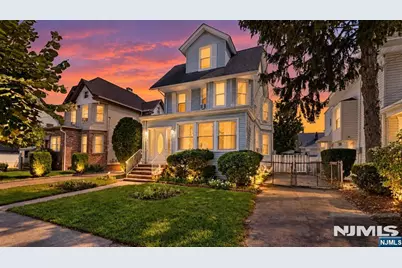 21 Hackett Place, Rutherford, NJ 07070 - Photo 1