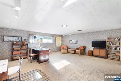 11 Hamilton Drive, North Caldwell, NJ 07006 - Photo 7