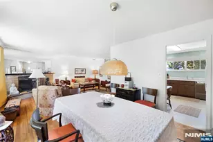 11 Hamilton Dr, North Caldwell, NJ 07006 - Photo 3