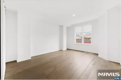 10 Ward Street, Bloomfield, NJ 07003 - Photo 21