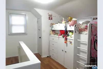 32 Dojean Court, Bergenfield, NJ 07621 - Photo 11