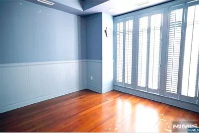 4 Henley Place 4 #4, Weehawken, NJ 07086 - Photo 17