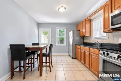 51 2nd Street, Bound Brook, NJ 08805 - Photo 5