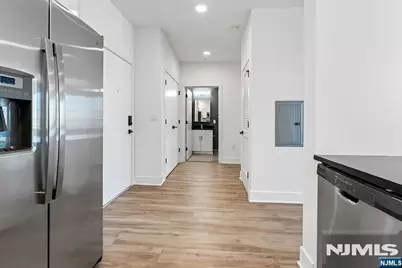 520 Cliff Street, Fairview, NJ 07022 - Photo 19