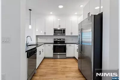 520 Cliff Street, Fairview, NJ 07022 - Photo 1
