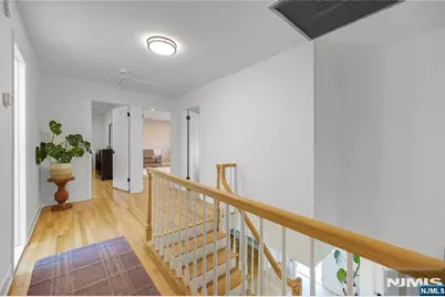 68 Burnwood Lane, Upper Saddle River, NJ 07458 - Photo 19
