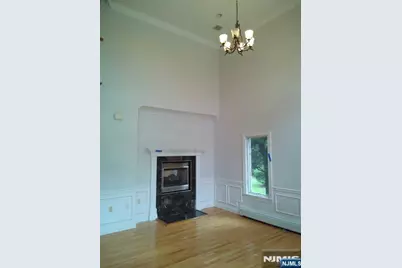 131 Elm Street, Tenafly, NJ 07670 - Photo 15