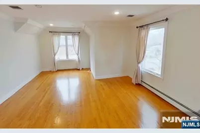 131 Elm Street, Tenafly, NJ 07670 - Photo 11