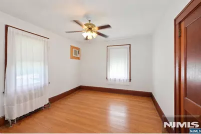 656 Orchard Street, Oradell, NJ 07649 - Photo 21