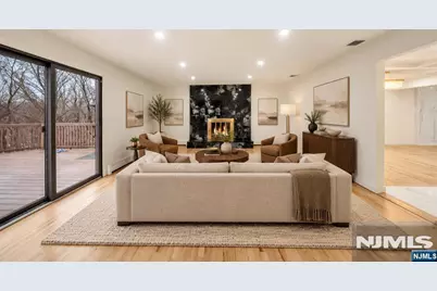 468 Morse Avenue, Ridgefield, NJ 07657 - Photo 13