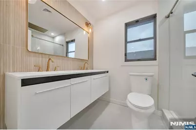 468 Morse Avenue, Ridgefield, NJ 07657 - Photo 23