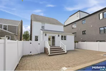 473 Oakdene Avenue, Cliffside Park, NJ 07010 - Photo 37