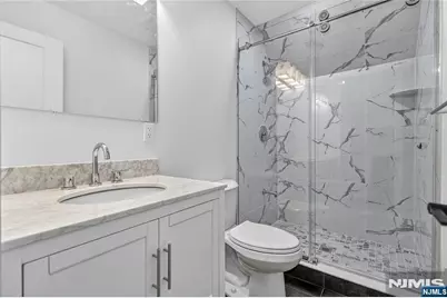 46 Hudson Avenue C #C, Edgewater, NJ 07020 - Photo 17