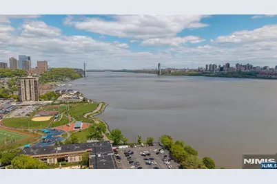 46 Hudson Avenue C #C, Edgewater, NJ 07020 - Photo 23