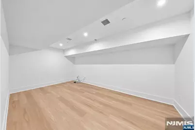 1473 Anderson Avenue, Fort Lee, NJ 07024 - Photo 43
