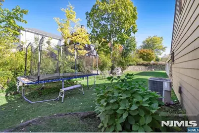 169 Pleasant Avenue, Maywood, NJ 07607 - Photo 25