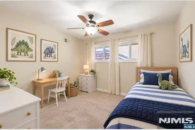 169 Pleasant Avenue, Maywood, NJ 07607 - Photo 21