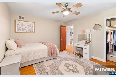 169 Pleasant Avenue, Maywood, NJ 07607 - Photo 23