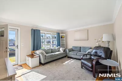 169 Pleasant Avenue, Maywood, NJ 07607 - Photo 5