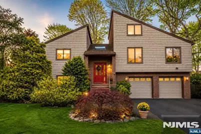 4 Lesa Lane, Hillsdale, NJ 07642 - Photo 1