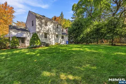 16 Hillcrest Road, Tenafly, NJ 07670 - Photo 23