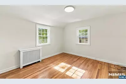 16 Hillcrest Road, Tenafly, NJ 07670 - Photo 17