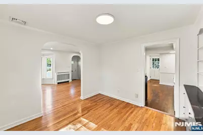 16 Hillcrest Road, Tenafly, NJ 07670 - Photo 7