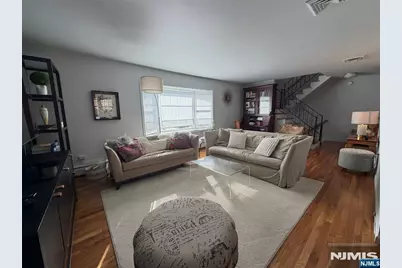 34 Meyerhoff Place B #B, Oradell, NJ 07649 - Photo 5