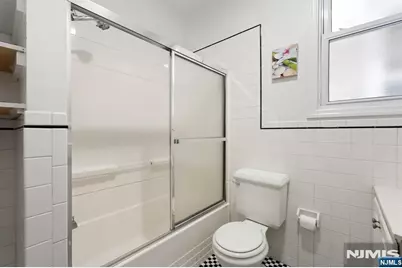 114 Shippen Street, Weehawken, NJ 07086 - Photo 9
