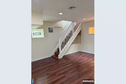 53 Gorge, Edgewater, NJ 07020 - Photo 7