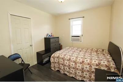 752 Highland, Newark, NJ 07104 - Photo 15