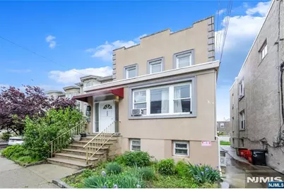 237 Day Avenue 2 #2, Cliffside Park, NJ 07010 - Photo 3