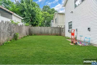 232 4th, Newark, NJ 07107 - Photo 45