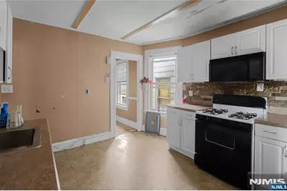148 7th Street, Paterson, NJ 07522 - Photo 17