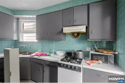 148 7th Street, Paterson, NJ 07522 - Photo 33