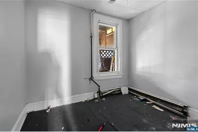 148 7th Street, Paterson, NJ 07522 - Photo 29