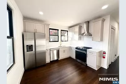 235 Elmwood Avenue 1 #1, Maplewood, NJ 07040 - Photo 15
