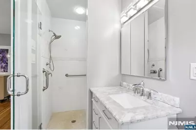 65 Springbrook, Livingston, NJ 07039 - Photo 13