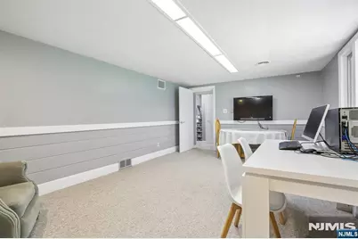 65 Springbrook, Livingston, NJ 07039 - Photo 11