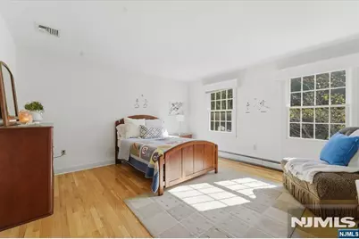 580 Brookside Avenue, Allendale, NJ 07401 - Photo 33