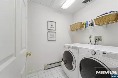 580 Brookside Avenue, Allendale, NJ 07401 - Photo 35