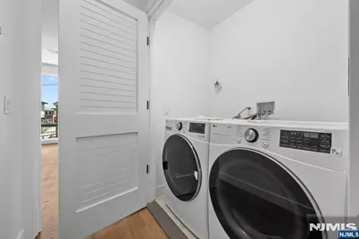 793 Inwood Terrace, Cliffside Park, NJ 07010 - Photo 13