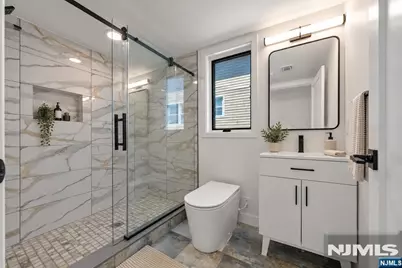 793 Inwood Terrace, Cliffside Park, NJ 07010 - Photo 23