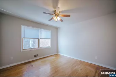551 2nd Avenue 1 #1, Lyndhurst Township, NJ 07071 - Photo 9