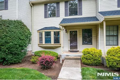 503 Timber Oaks Road, Edison, NJ 08820 - Photo 3